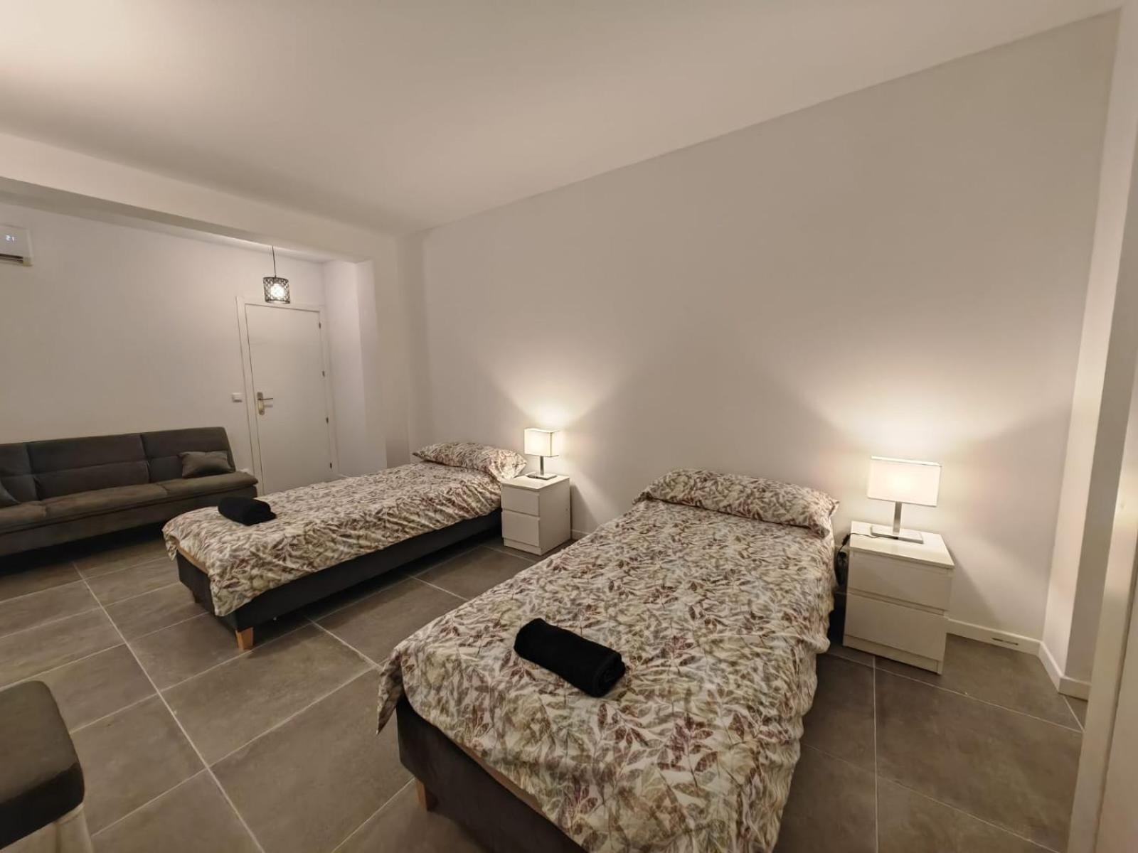 Aparthotel Pego Cc Esterno foto