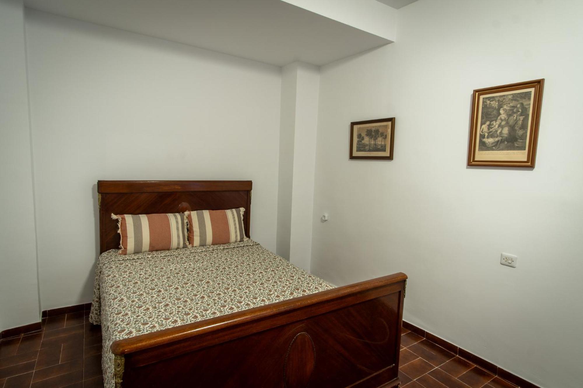 Aparthotel Pego Cc Esterno foto